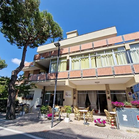 Hotel Rossella Rimini Ngoại thất bức ảnh